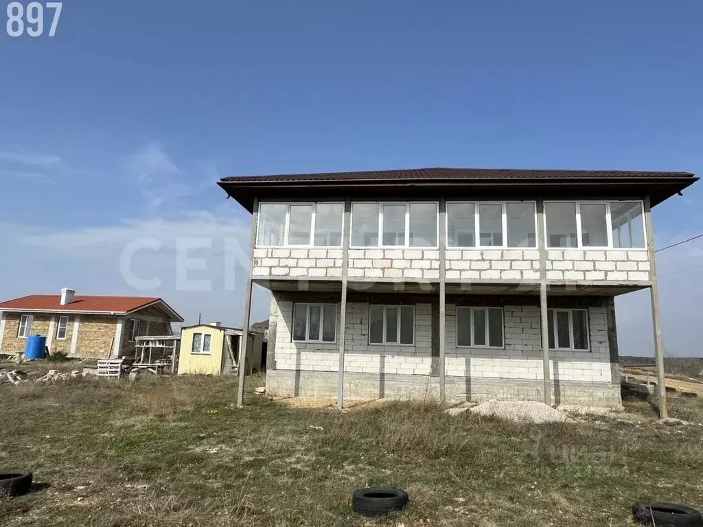 Коттедж в Севастополь ул. Ясеневая, 76 (300 м) - Фото 2
