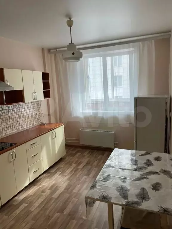 1-к. квартира, 35 м, 6/17 эт. - Фото 1