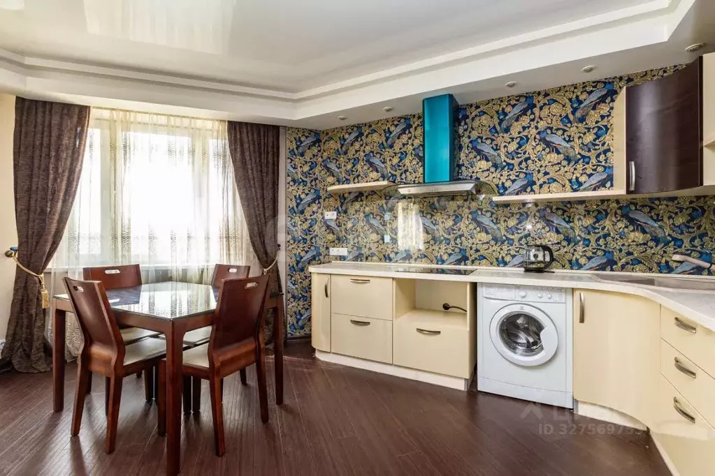 1-к кв. Свердловская область, Екатеринбург ул. Кузнечная, 79 (43.5 м) - Фото 2