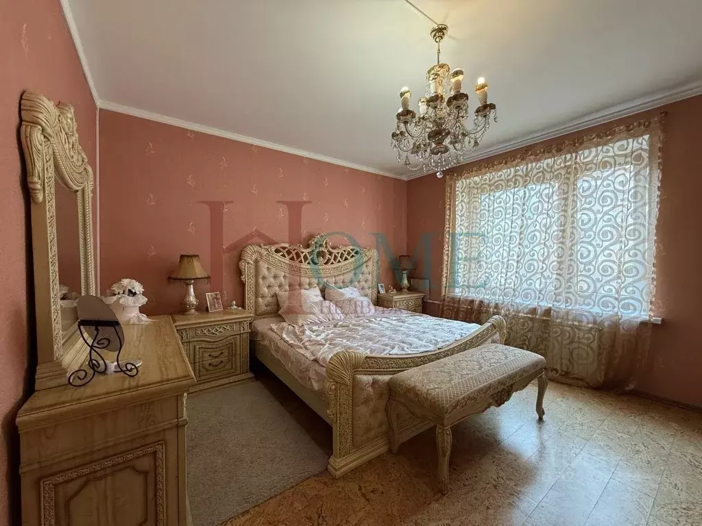 4-к кв. Новосибирская область, Новосибирск ул. Державина, 11 (206.0 м) - Фото 1