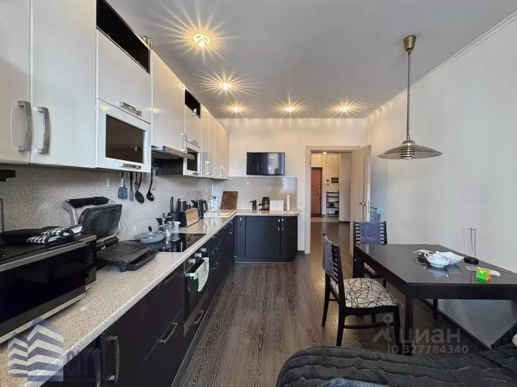 1-к кв. Московская область, Реутов Юбилейный просп., 49 (53.9 м) - Фото 1