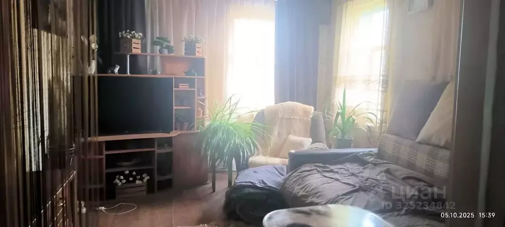 Дом в Омская область, Омский район, Лузинское с/пос, д. Петровка ул. ... - Фото 2