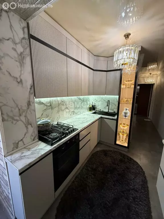 2-комнатная квартира: город Кизилюрт, улица Гамзата Цадаса, 62 (50 м) - Фото 1