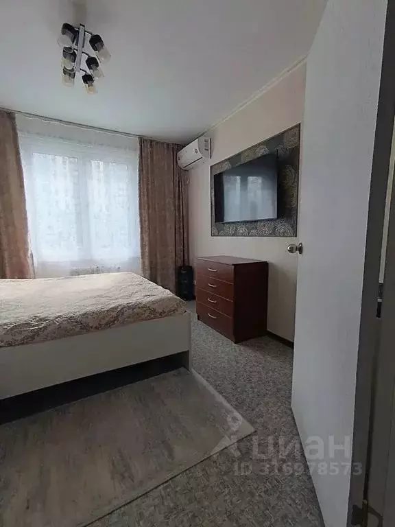 2-к кв. Татарстан, Казань ул. Альфии Авзаловой, 9 (60.0 м) - Фото 0