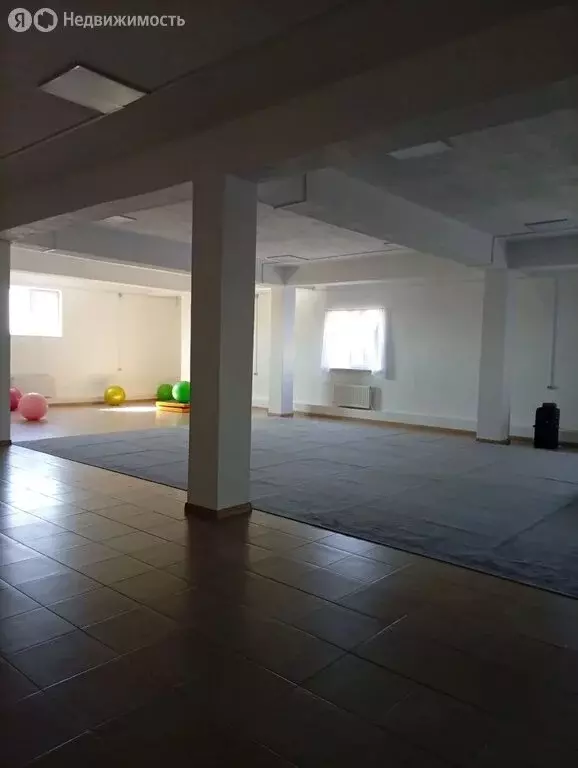 Помещение свободного назначения (176 м) - Фото 1