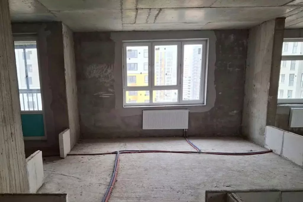 Продается 4-комнатная квартира - Фото 1