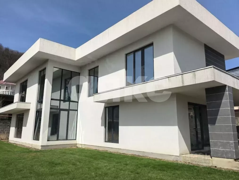 Дом в Краснодарский край, Сочи Магнитогорская ул., 13/71 (330 м) - Фото 1