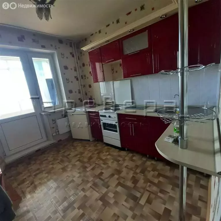 1-комнатная квартира: Красноярск, улица Дмитрия Мартынова, 37 (36 м) - Фото 0