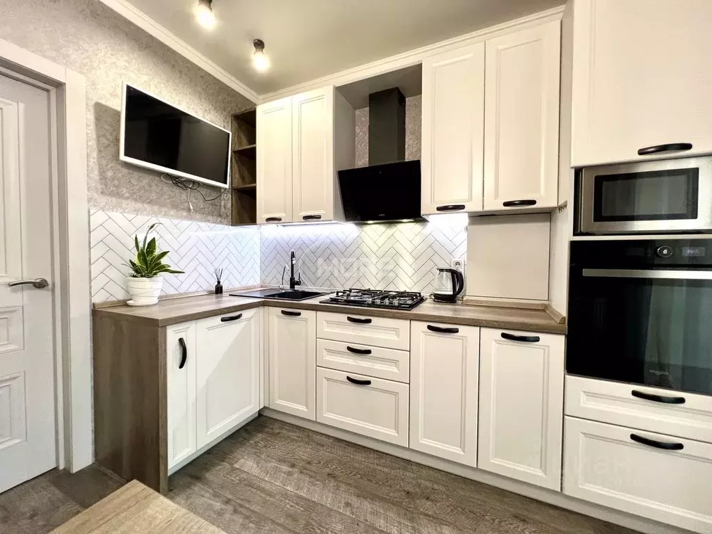 2-к кв. Калининградская область, Калининград Нарвская ул., 83 (56.5 м) - Фото 2