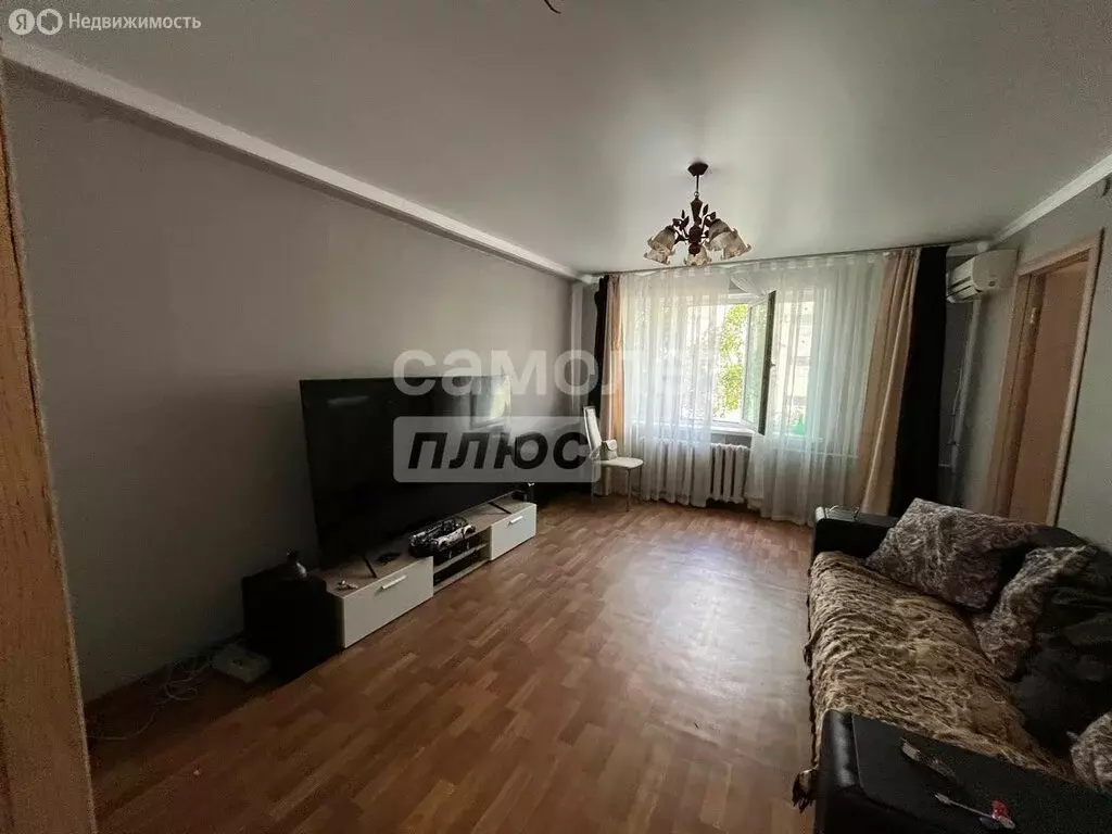 4-комнатная квартира: Стерлитамак, Вокзальная улица, 21А (58 м) - Фото 0