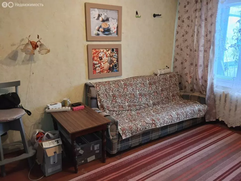 3-комнатная квартира: Волжск, улица Гагарина, 5А (51 м) - Фото 1