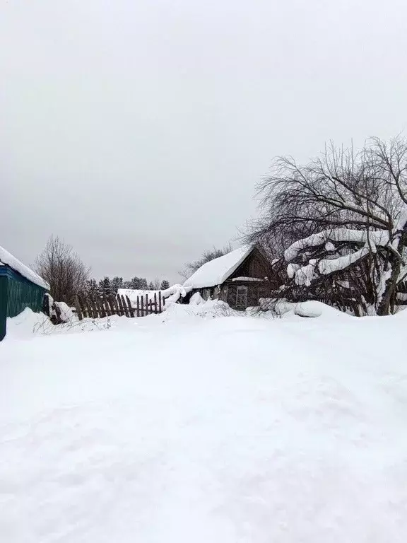 Участок в Свердловская область, Первоуральск муниципальный округ, пос. ... - Фото 2