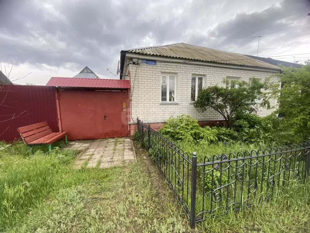 Дом в Воронежская область, Воронеж Кузнечная ул., 39 (79 м) - Фото 1