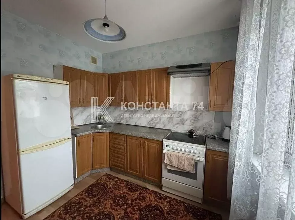 1-к. квартира, 43 м, 4/10 эт. - Фото 0