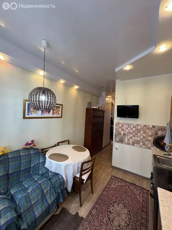 2-комнатная квартира: Каменск-Уральский, посёлок Трубный, улица Олега ... - Фото 1