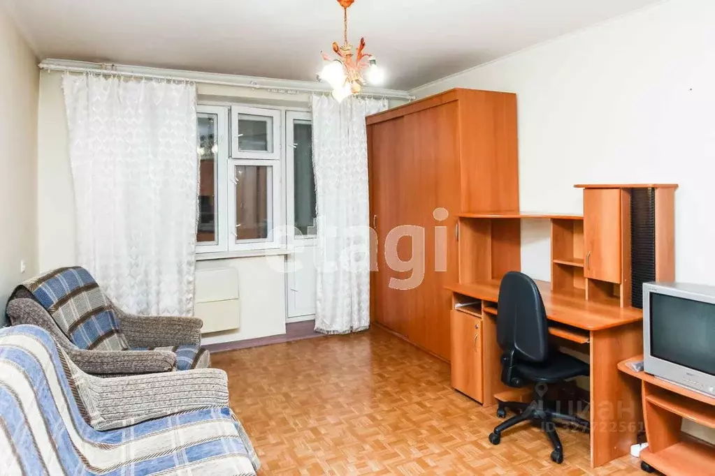 1-к кв. Тюменская область, Тюмень ул. 50 лет Октября, 80к1 (47.0 м) - Фото 1