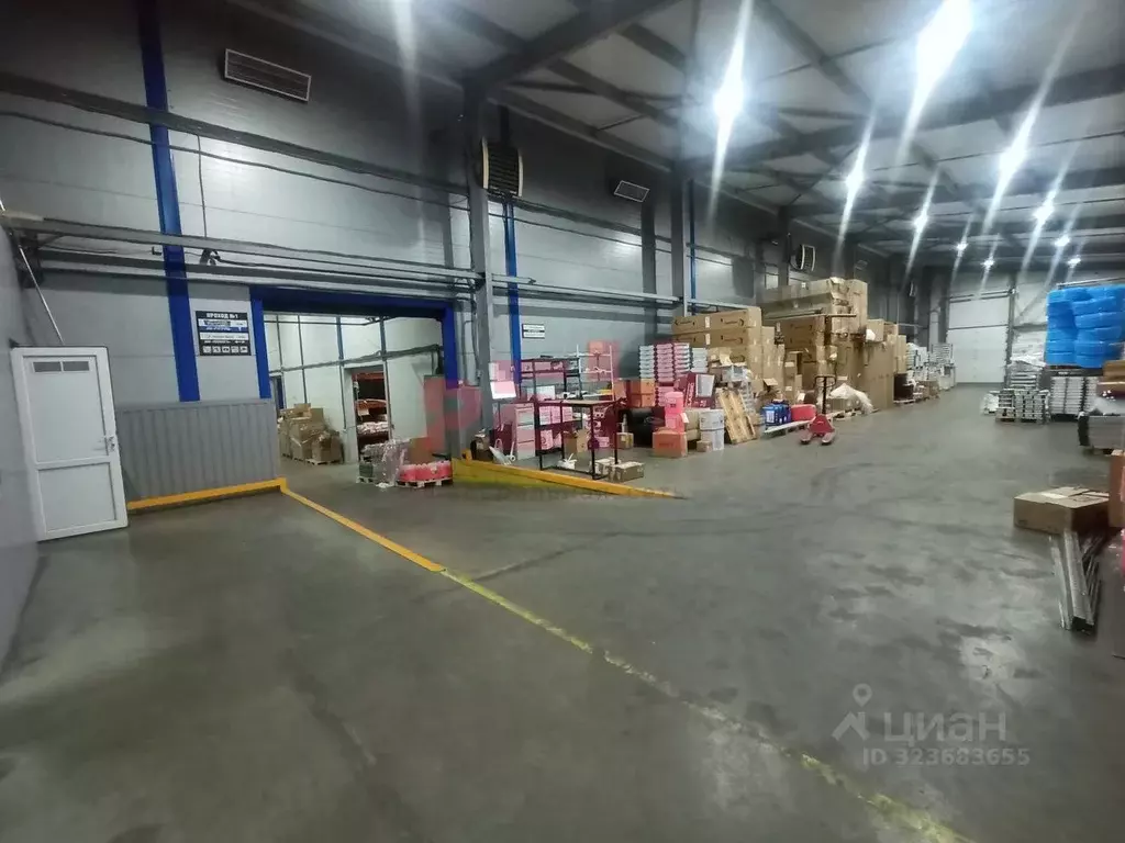 Склад в Тюменская область, Тюмень ул. 50 лет Октября, 213с4 (750 м) - Фото 1