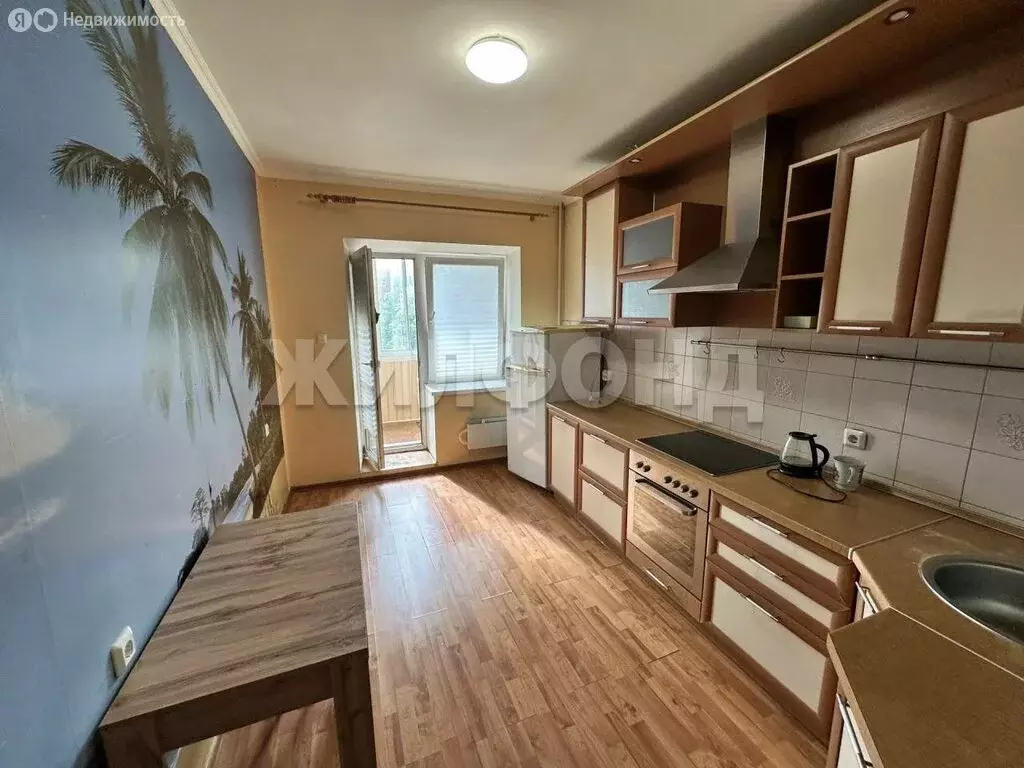 2-комнатная квартира: Тольятти, улица Полякова, 24 (56 м) - Фото 1