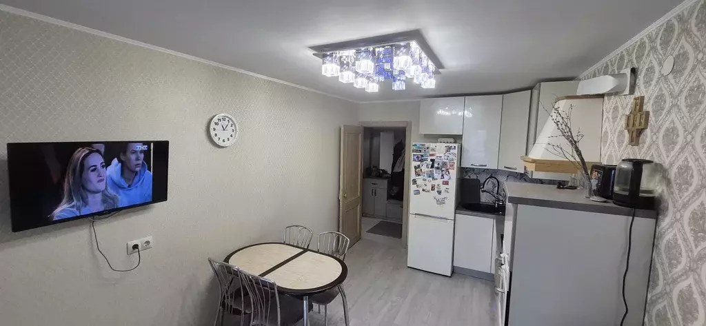 Продаётся 3-к квартира, 71.1 м - Фото 1