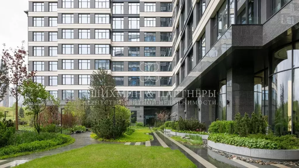 6-к кв. Москва ул. Сергея Бондарчука, 4 (287.4 м) - Фото 0