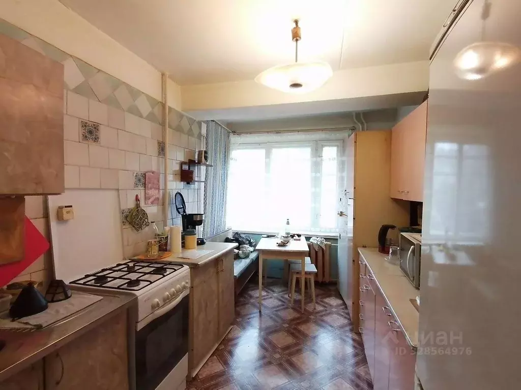 3-к кв. Санкт-Петербург пос. Шушары, Школьная ул., 22 (69.0 м) - Фото 2