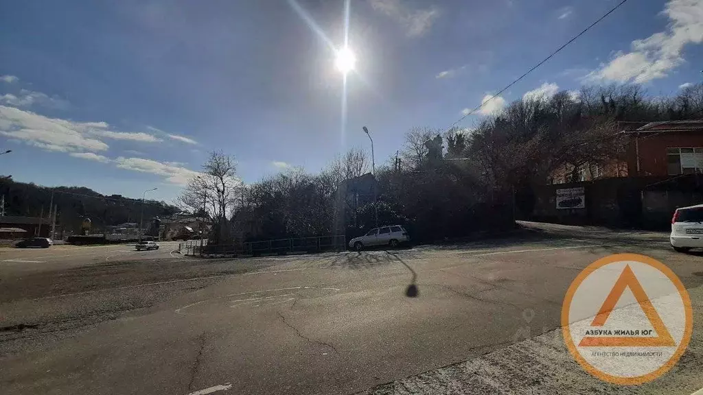 Участок в Краснодарский край, Туапсе ул. Бондаренко, 33 (8.0 сот.) - Фото 1