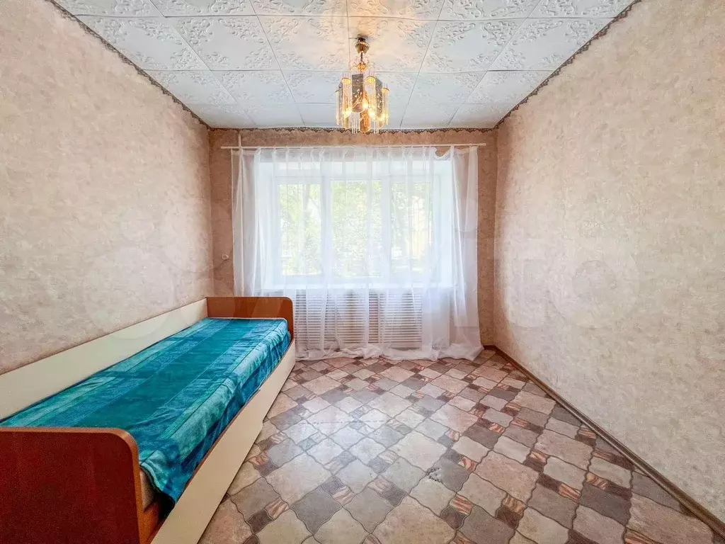 Комната 11,4 м в 4-к., 1/5 эт. - Фото 0