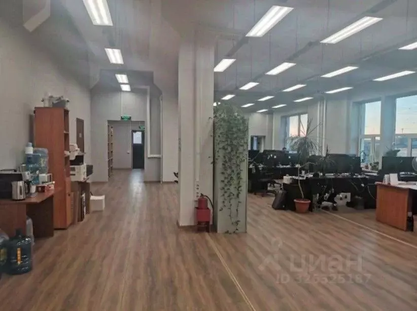 Помещение свободного назначения в Санкт-Петербург Пироговская наб., ... - Фото 1