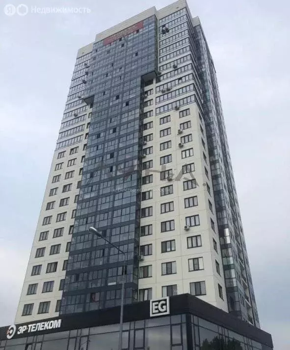 Квартира-студия: Набережные Челны, проспект Мира, 18 (35 м) - Фото 1