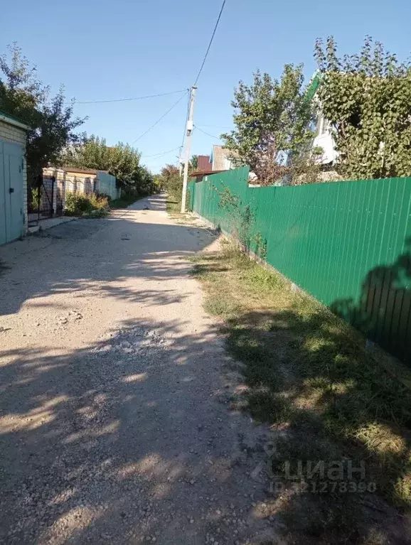 Дом в Саратовская область, Энгельсский район, Красноярское ... - Фото 0