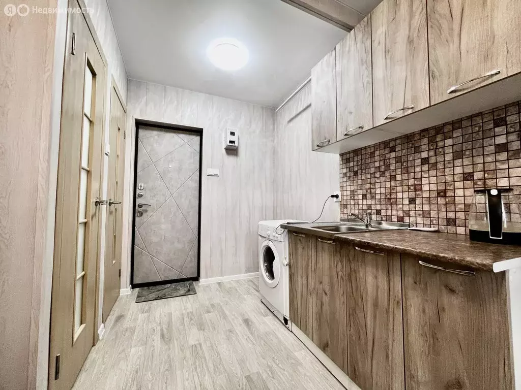 Квартира-студия: Асбест, улица Победы, 22 (12.7 м) - Фото 1