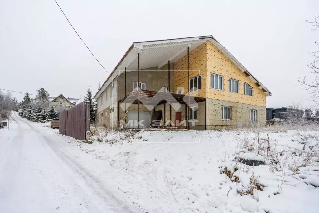 Дом в Ленинградская область, Всеволожский район, Бугровское городское ... - Фото 1