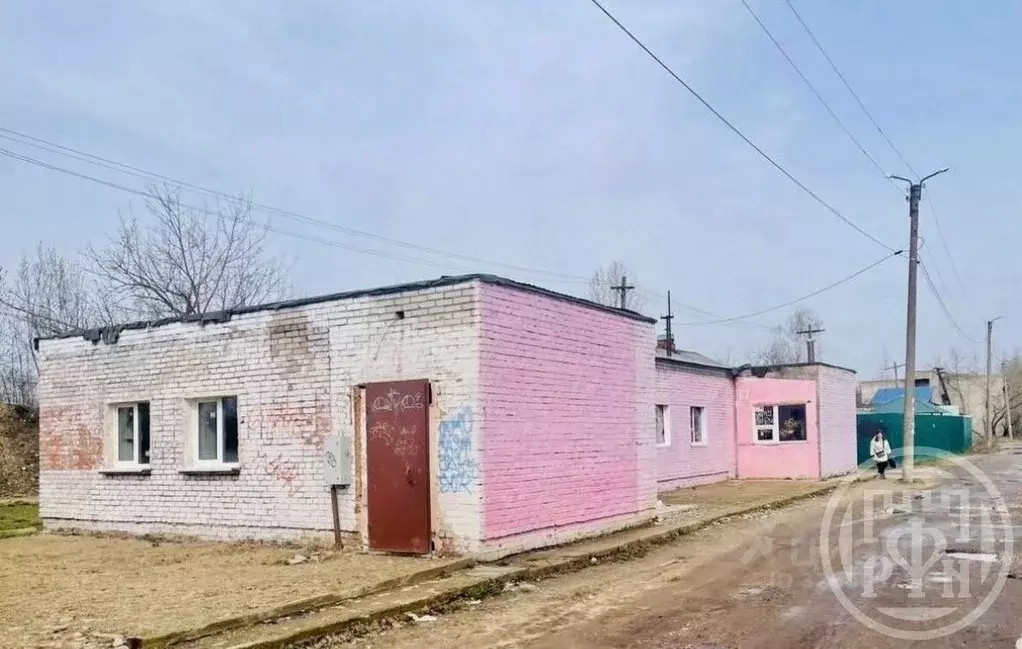 Торговая площадь в Ленинградская область, Луга Малая Инженерная ул., 7 ... - Фото 1