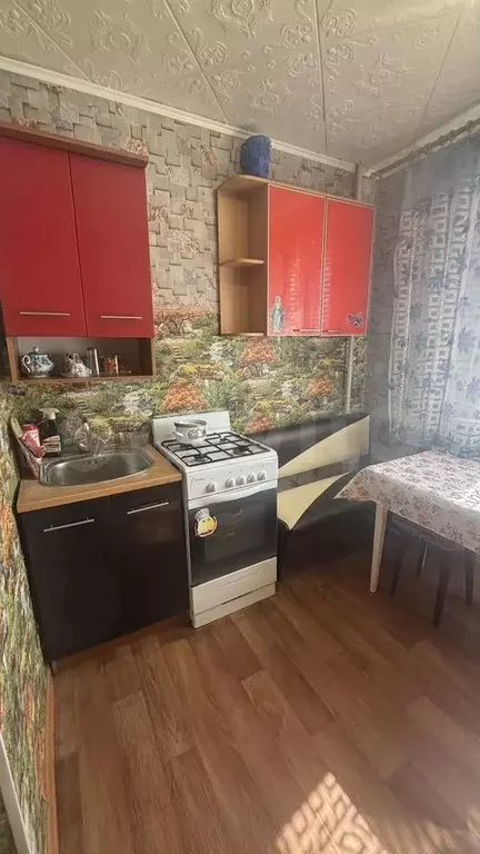 1-к. квартира, 32 м, 4/5 эт. - Фото 0