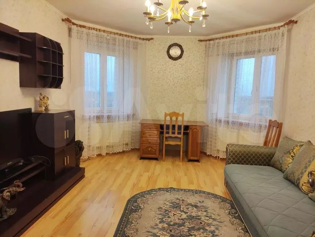 2-к. квартира, 75 м, 5/7 эт. - Фото 1