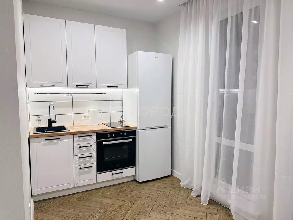 Студия Новосибирская область, Новосибирск Тайгинская ул., 39 (27.0 м) - Фото 2