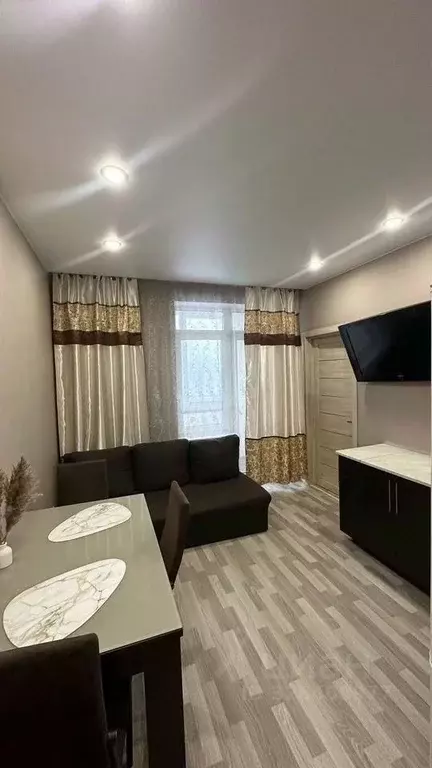 1-к кв. Тюменская область, Тюмень ул. Тимофея Чаркова, 79к2 (35.7 м) - Фото 2