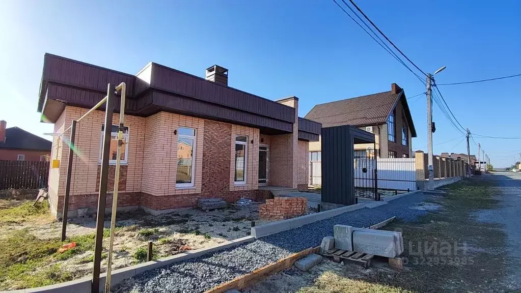 Дом в Ростовская область, Аксайский район, Щепкинское с/пос, пос. ... - Фото 1