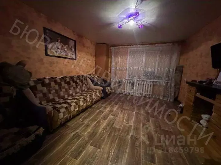 3-к кв. Саратовская область, Балашов ул. Строителей, 7 (61.4 м) - Фото 1
