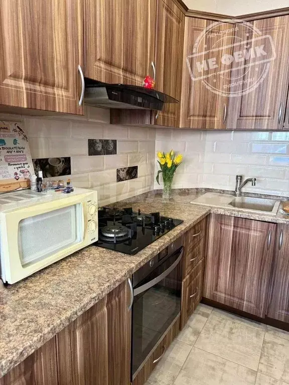 3-к кв. Ростовская область, Батайск ул. Урицкого, 61 (85.0 м) - Фото 1