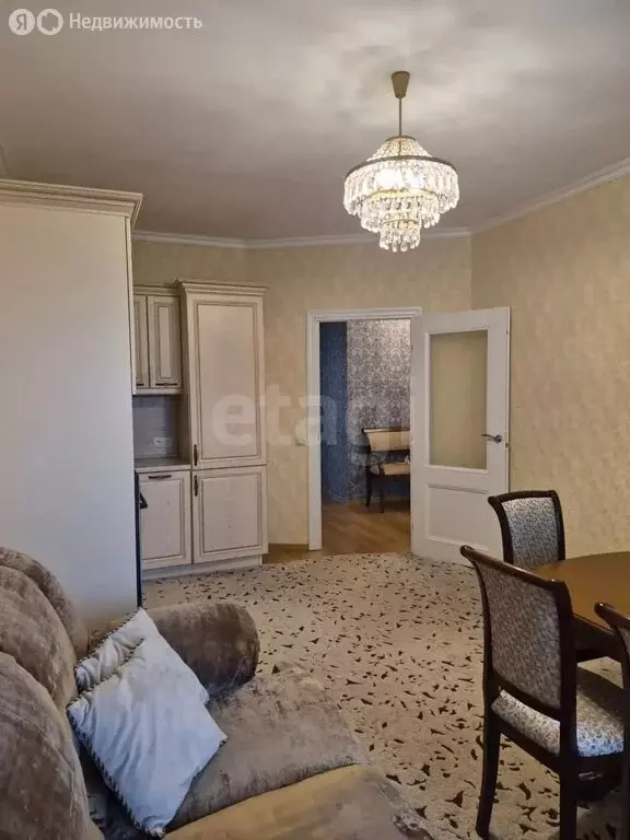 2-комнатная квартира: Тюмень, улица Московский Тракт, 83к3 (61.2 м) - Фото 2