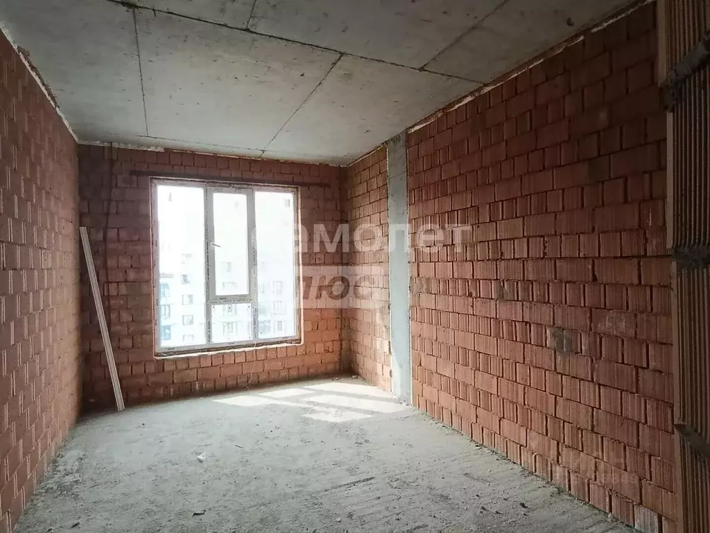 2-к кв. Кабардино-Балкария, Нальчик ул. Тлостанова, 32В (70.5 м) - Фото 1