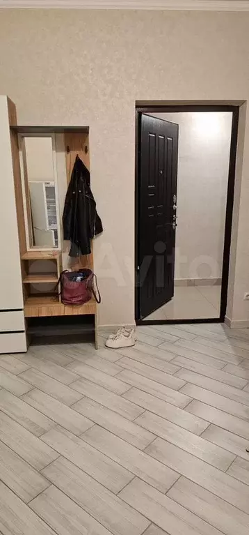 2-к. квартира, 58 м, 1/3 эт. - Фото 1