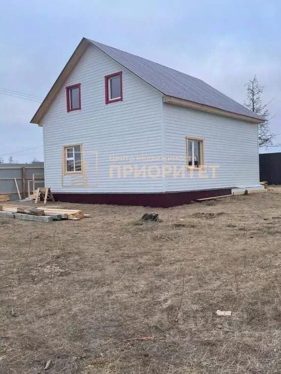 Дом в Саха (Якутия), Намский улус, Хамагаттинский наслег, с. ... - Фото 2