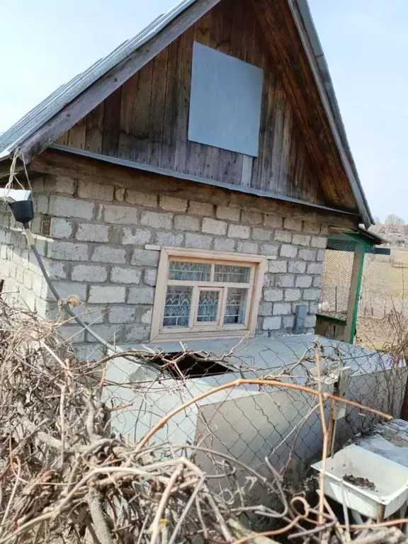 Дом в Чувашия, Чебоксарский муниципальный округ, Кугеси пгт, Дружба ... - Фото 1