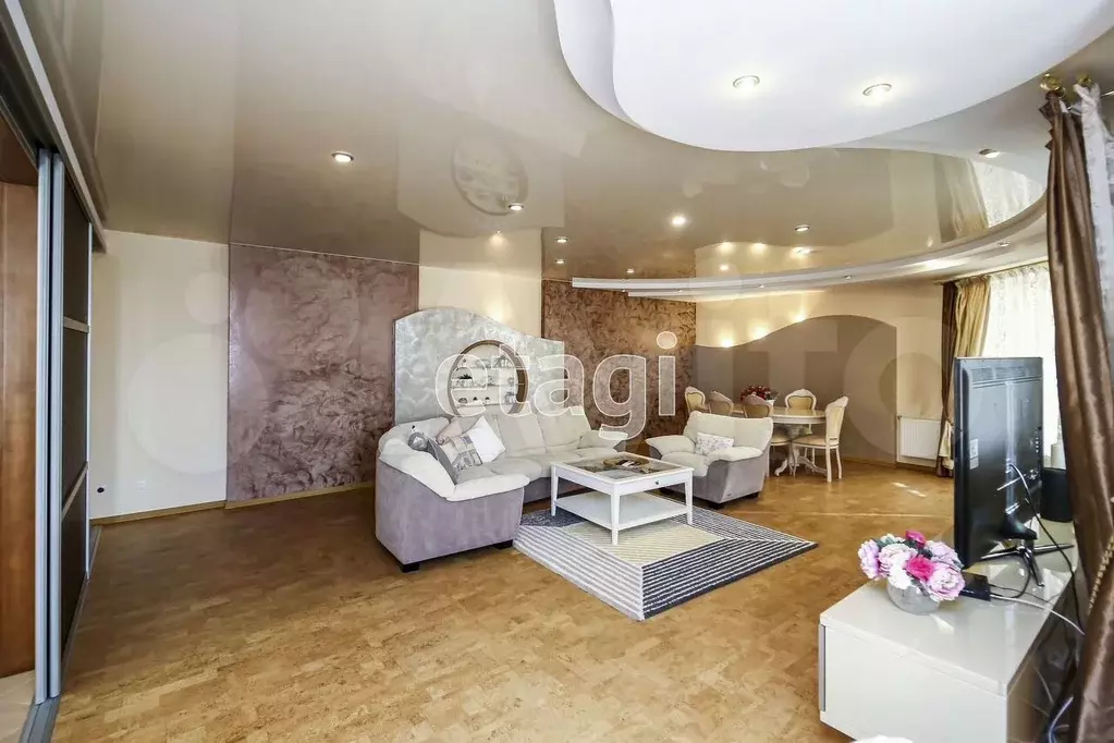 5-к. квартира, 220,9 м, 5/10 эт. - Фото 1