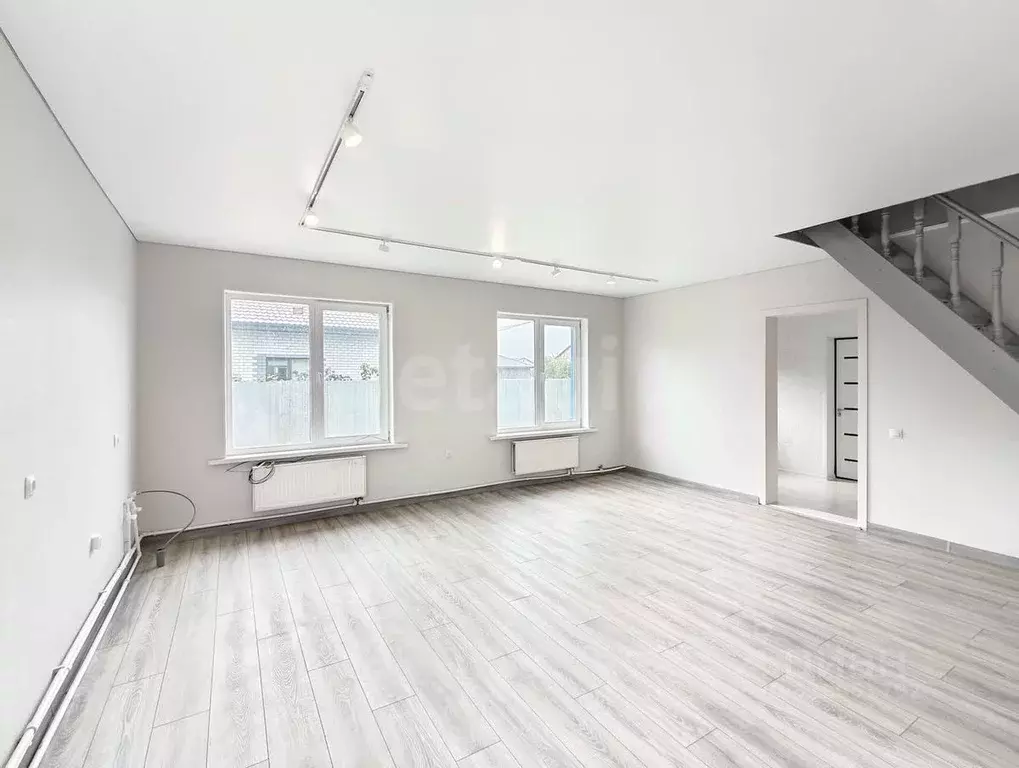 Дом в Тюменская область, Тюмень проезд Игоря Шаповалова (75 м) - Фото 1