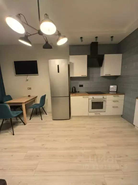1-к кв. Санкт-Петербург ул. Парфеновская, 14к1 (37.0 м) - Фото 0