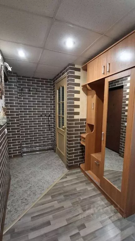 2-к кв. Псковская область, Печоры Заводская ул., 2б (55.3 м) - Фото 2
