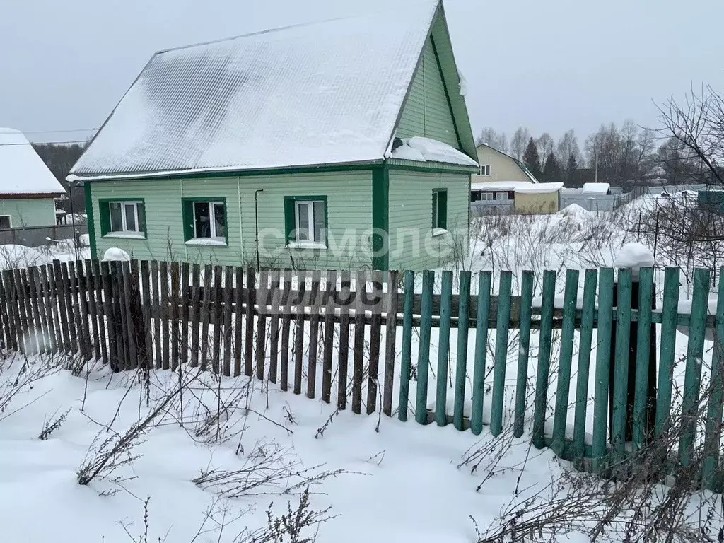 Дом в Башкортостан, Иглинский сельсовет, с. Иглино ул. Азиатская, 3 ... - Фото 1